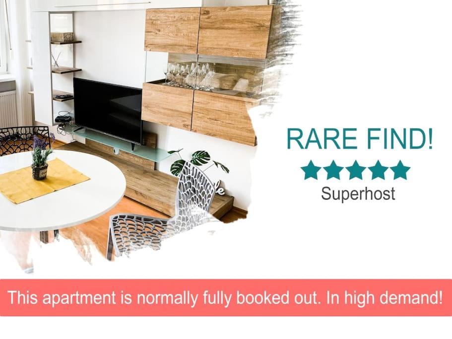 Gorgeous City Center Apartment In Bratislava With Free Parking 외부 사진